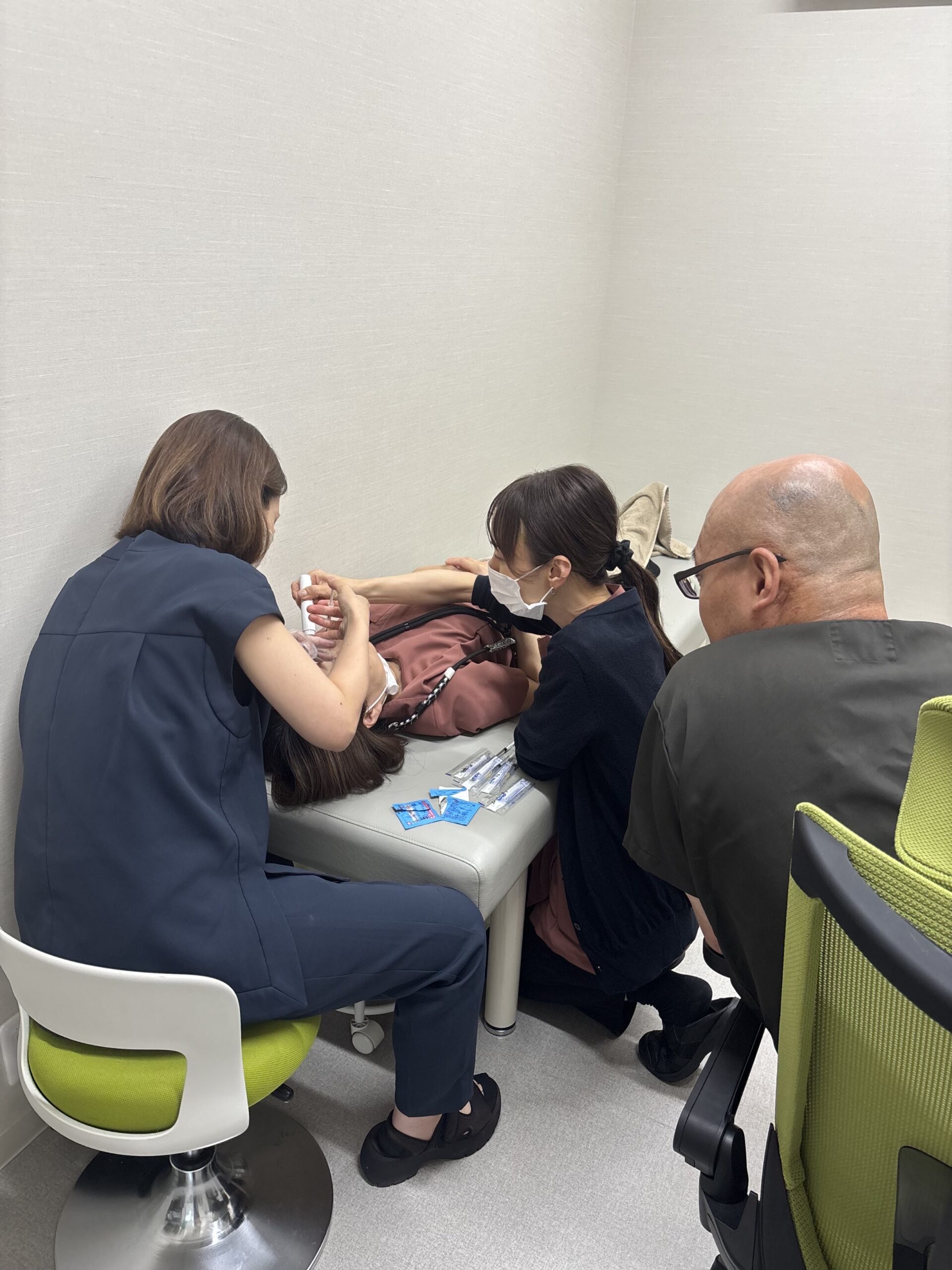 💉スタッフもボトックスを受けました✨